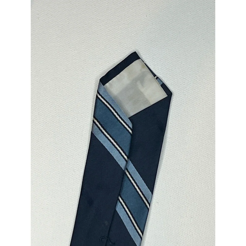 Countess Mara New York Vintage Navy Blue Striped Silk Blend Necktie Logo